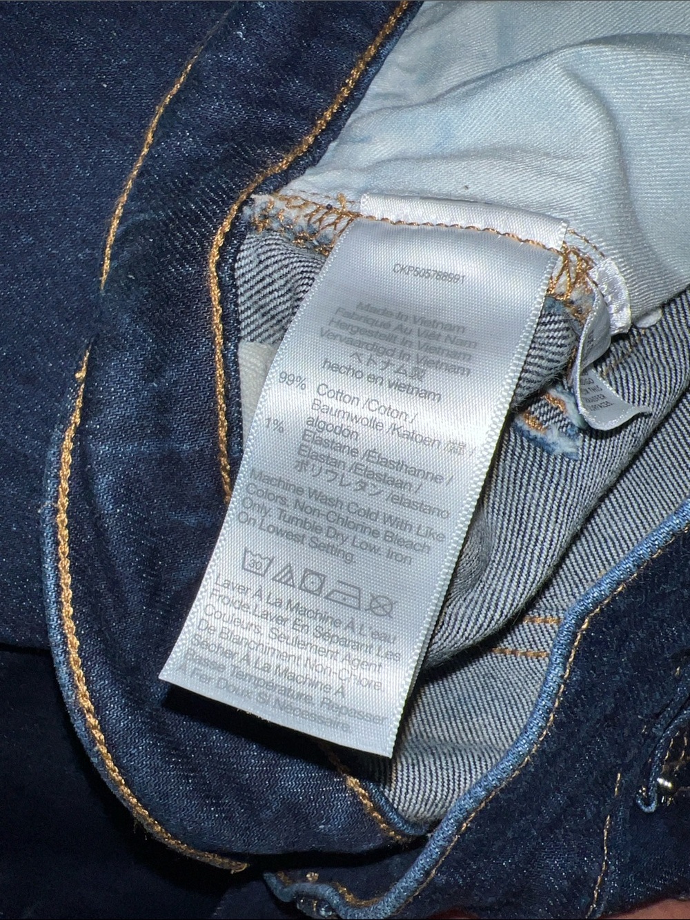 Relaxed Bootcut Jeans - Picture 6 of 6